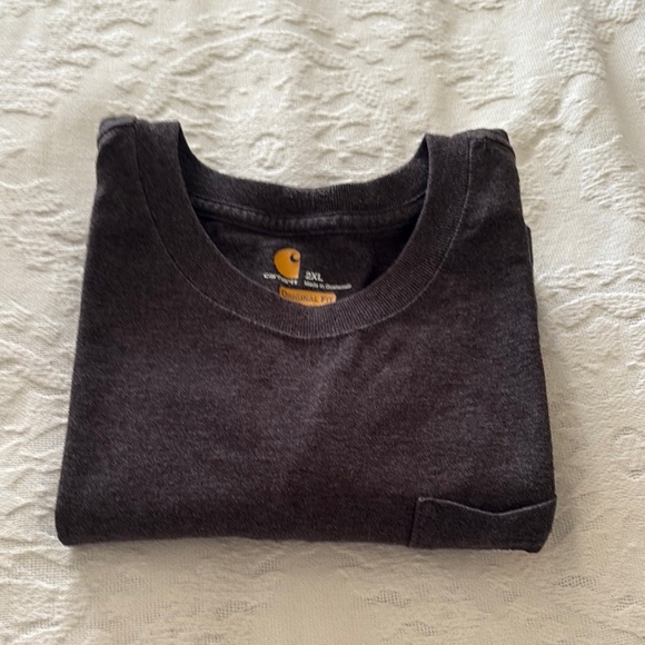 Gently Loved Carhartt Men's Dark Gray Short Sleeve Tee - Picture 7 of 7